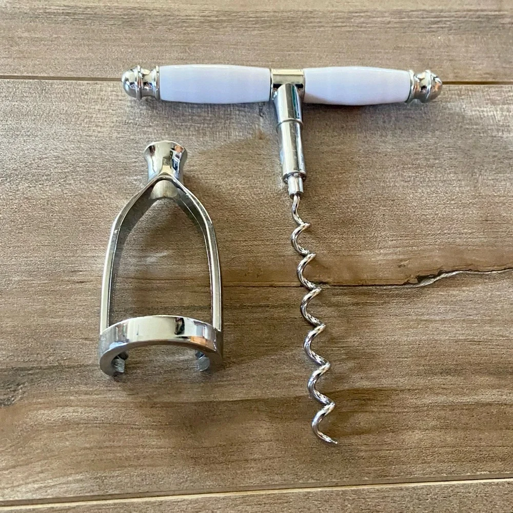 White Swirl Corkscrew